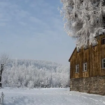 Dom Wycieczkowy Osir Hostel *